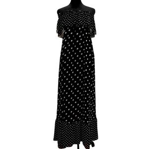 Black And Off The Shoulder White Maxi Dress for Sale up to 90% Off: Poshmark